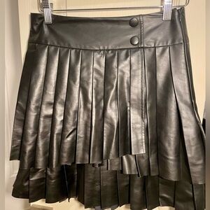 Anthropologie Maeve Faux Leather Pleated Mini Skirt Size 4